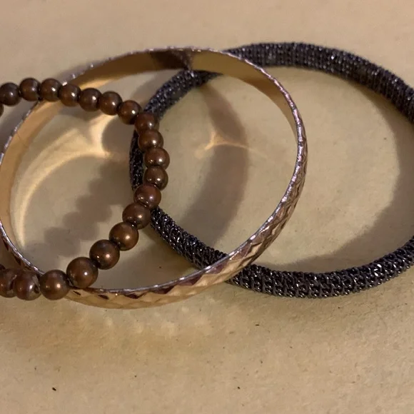 Three bracelets* - Picture 4 of 5